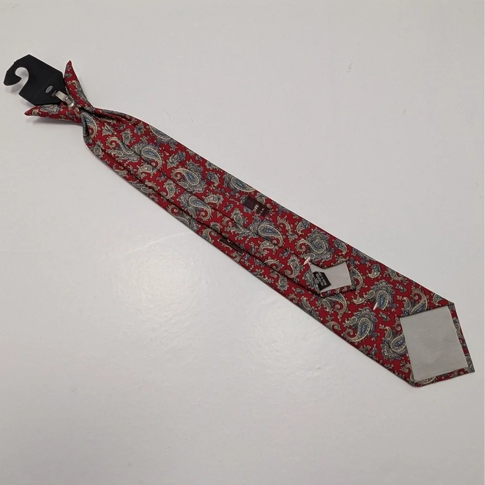 Vintage Designer Collection Kids Clip On Tie Red Paisley Made in USA 17.5